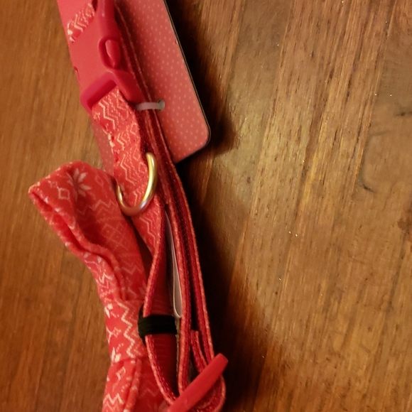 Dog collar - Medium - Red & White - Picture 2 of 3